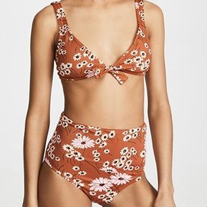 Madewell Second Wave Bikini in Hillside Daisies